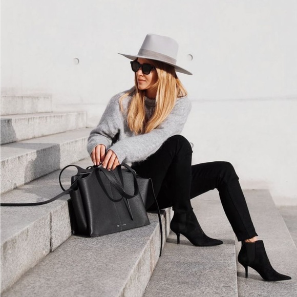 Club Monaco Wool Brim Hat Fedora
Made in Italy - Picture 2 of 10